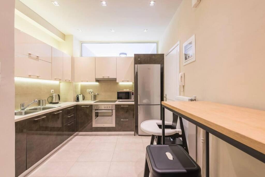 Syntagma H&B Apartment Atenas Exterior foto